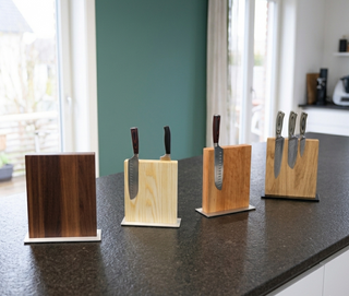 Magnetische Messerblöcke aus Eiche, Nussbaum, Esche und Kirschbaum