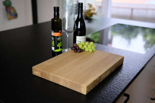 Eichenholz Schneidebrett / Küchenbrett – Premium-Qualität, perfektes Küchengeschenk, Holzschneidebrett, handgefertigt, Grillgeschenk