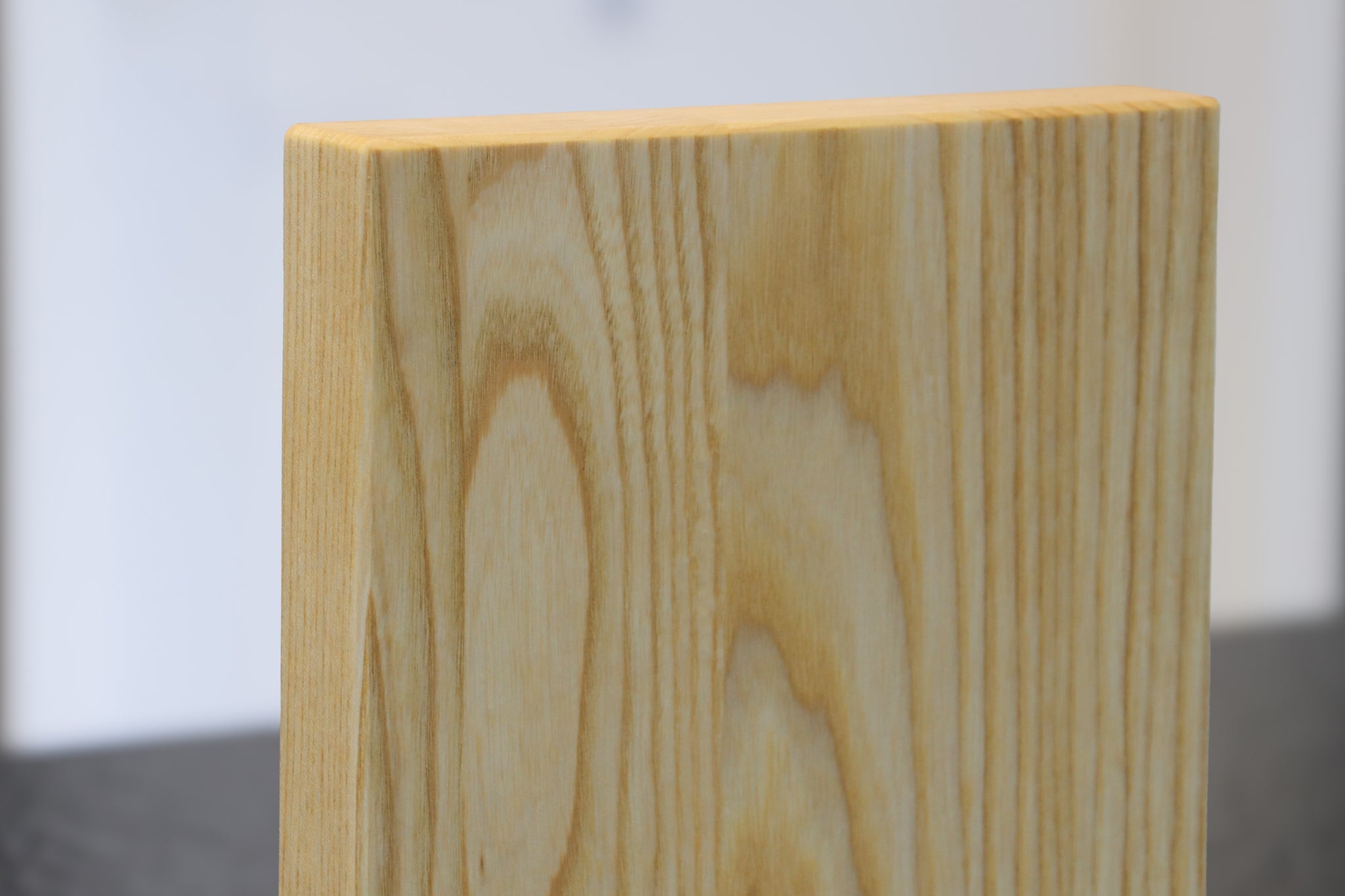 Magnetischer Messerblock aus Esche - Echtholz Manufaktur Thunig