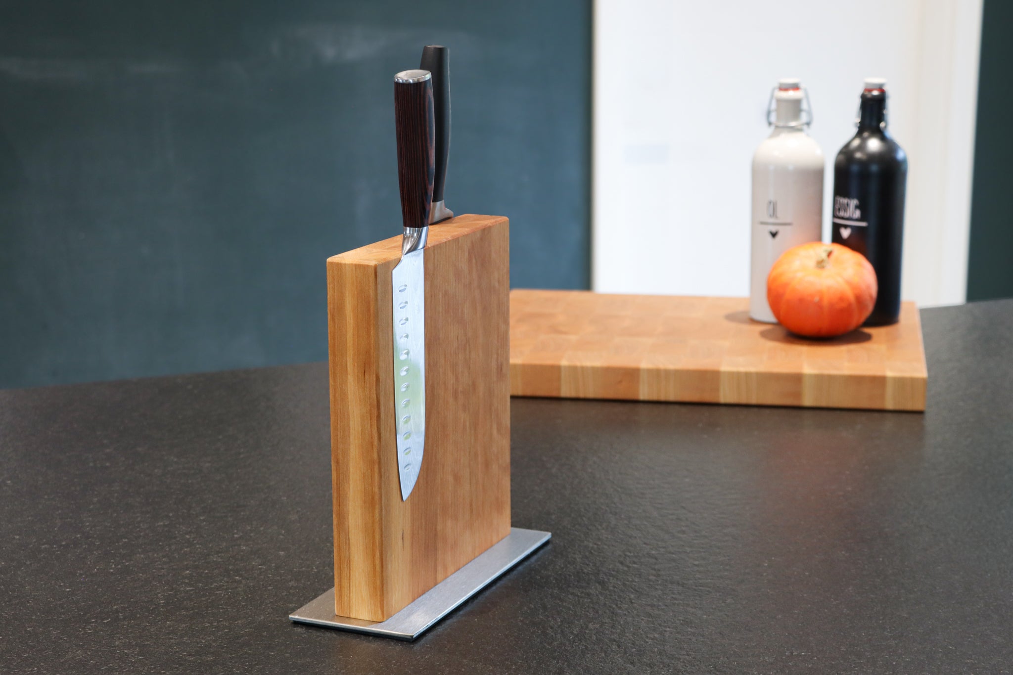 Magnetischer Messerblock aus Kirschbaum
